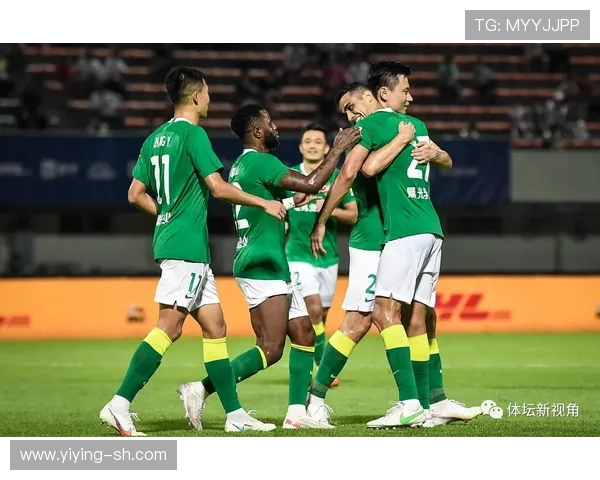 杭州羽毛球队在邀请赛中以65分稳居积分榜首位展现强劲实力